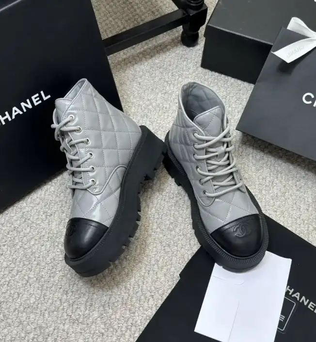 hype Chanel Boots