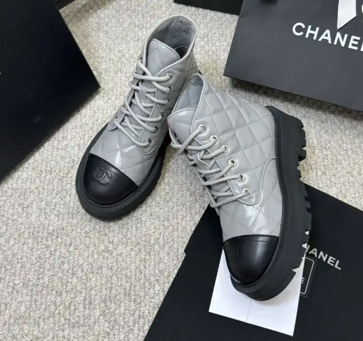 hype Chanel Boots