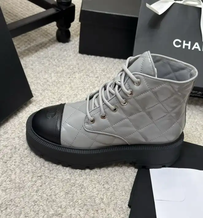 hype Chanel Boots