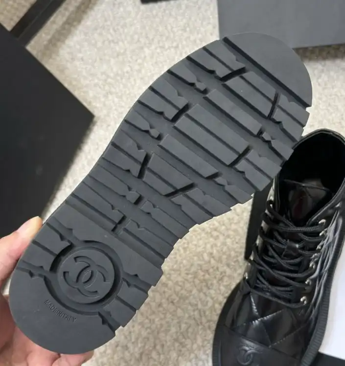 hype Chanel Boots