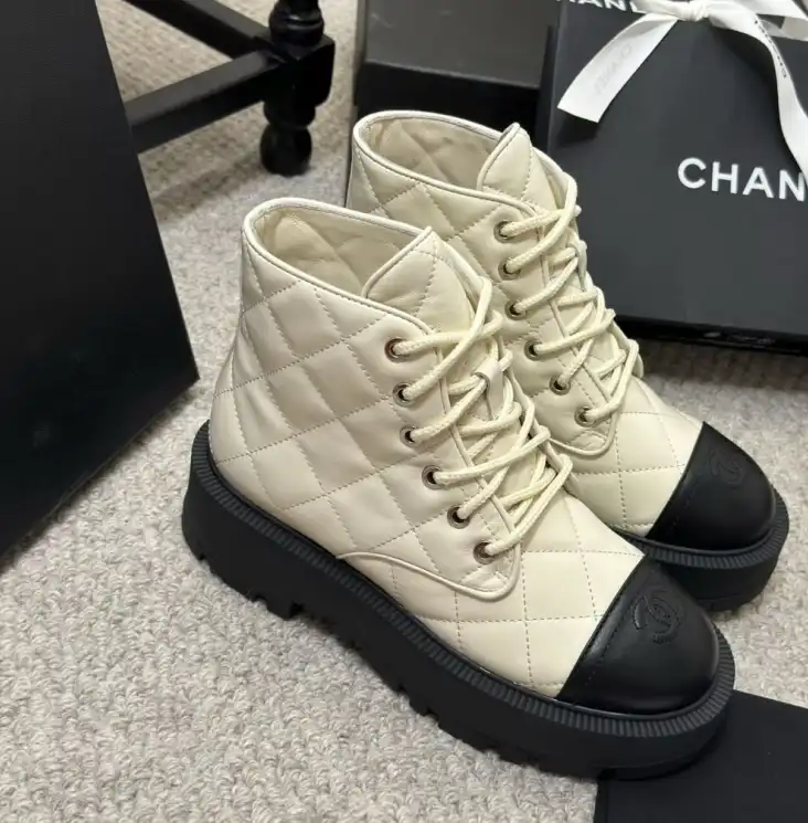 hype Chanel Boots