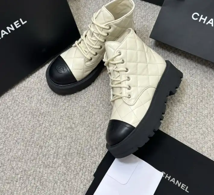 hype Chanel Boots