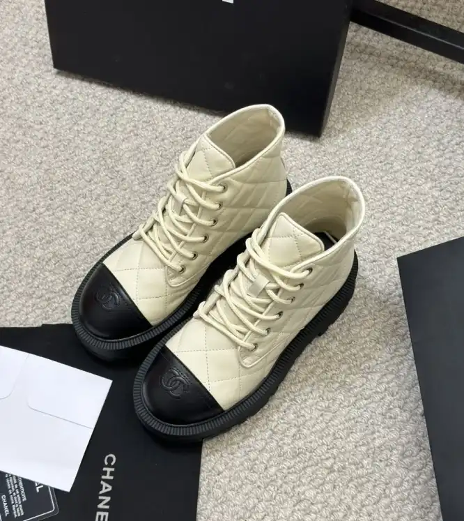 hype Chanel Boots