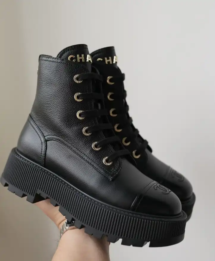 hype Chanel Boots