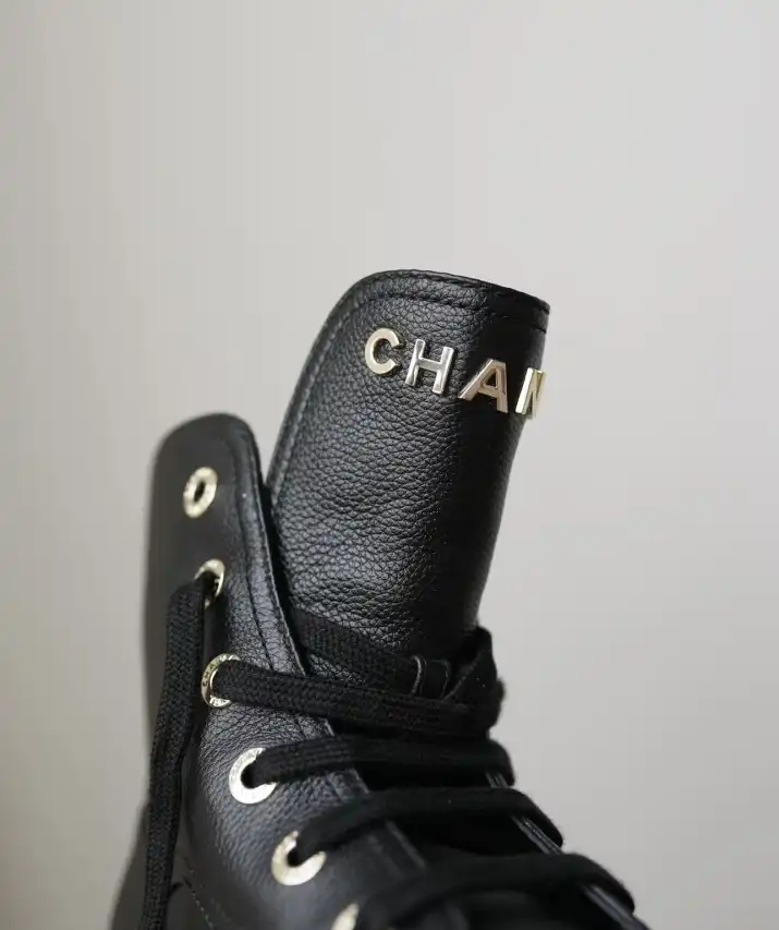 hype Chanel Boots