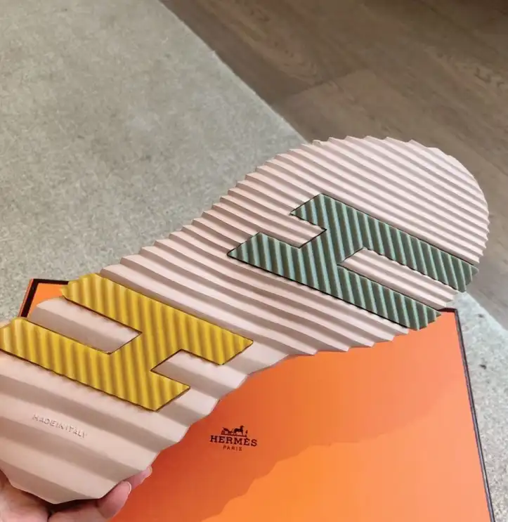 hype Hermes Casual Shoes