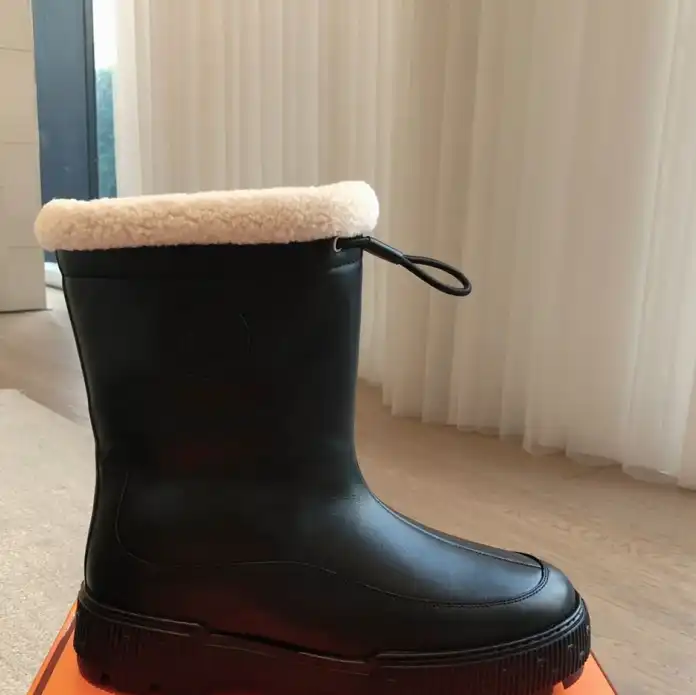 hype Hermes Boots