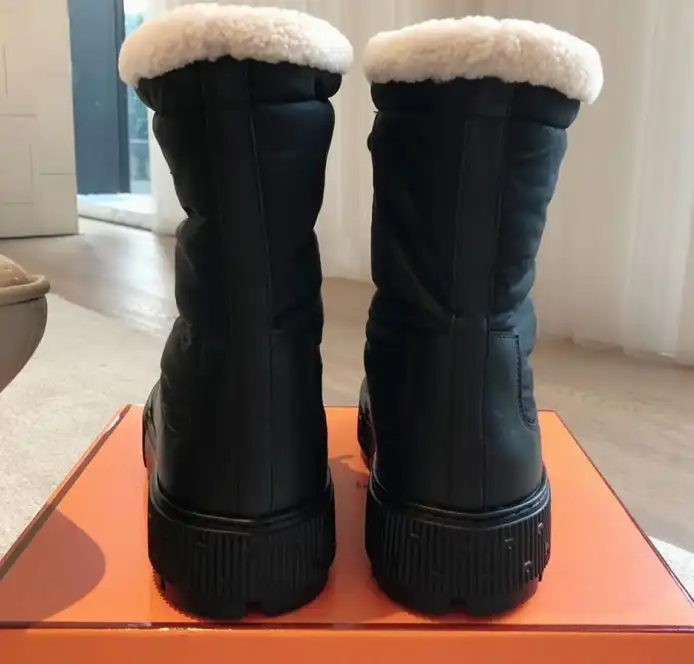 hype Hermes Boots