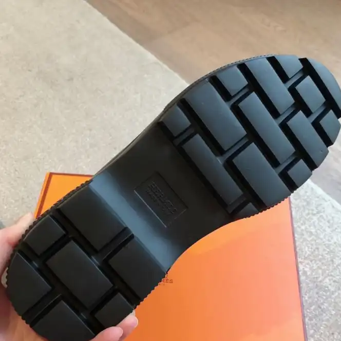 hype Hermes Boots