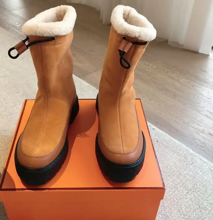 hype Hermes Boots