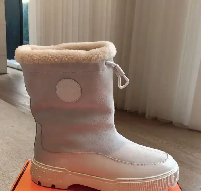 hype Hermes Boots