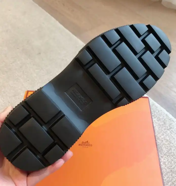 hype Hermes Boots