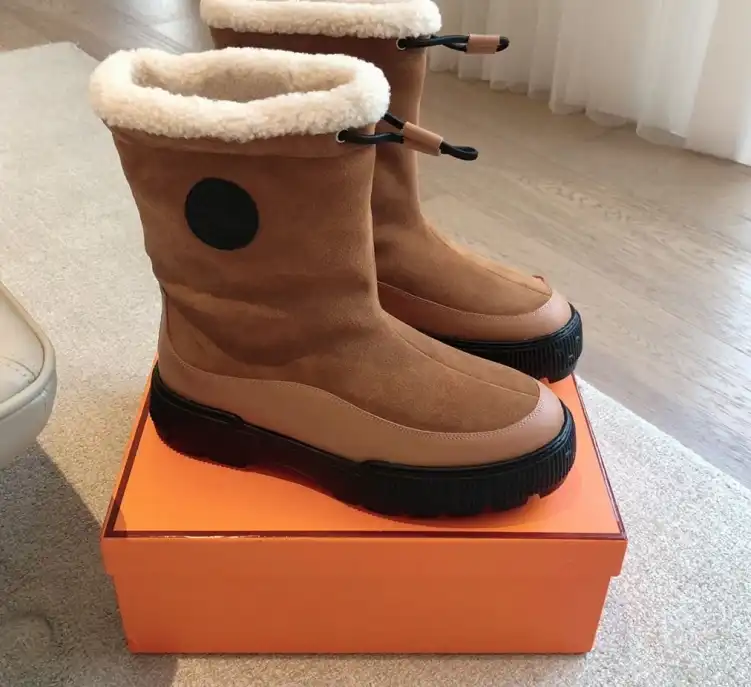 hype Hermes Boots