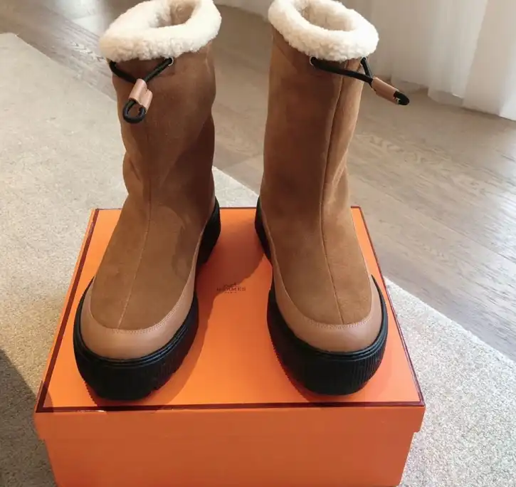 hype Hermes Boots