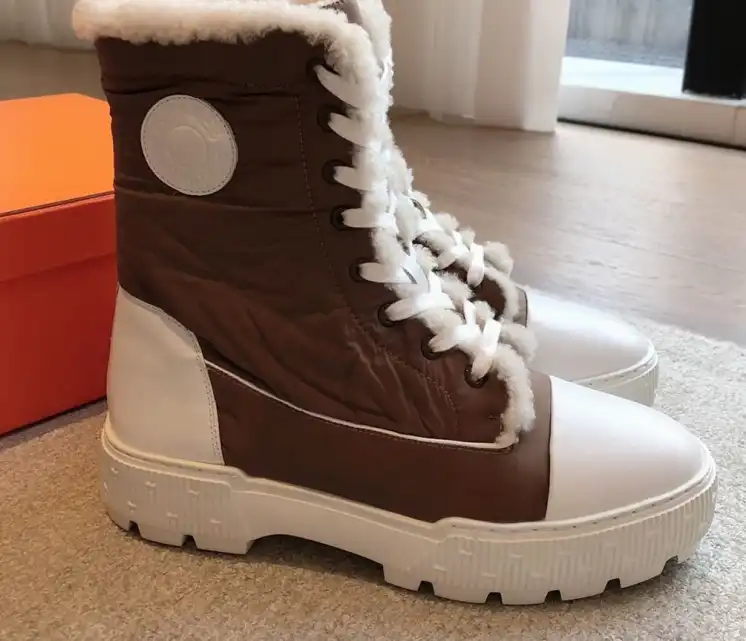 hype Hermes Boots