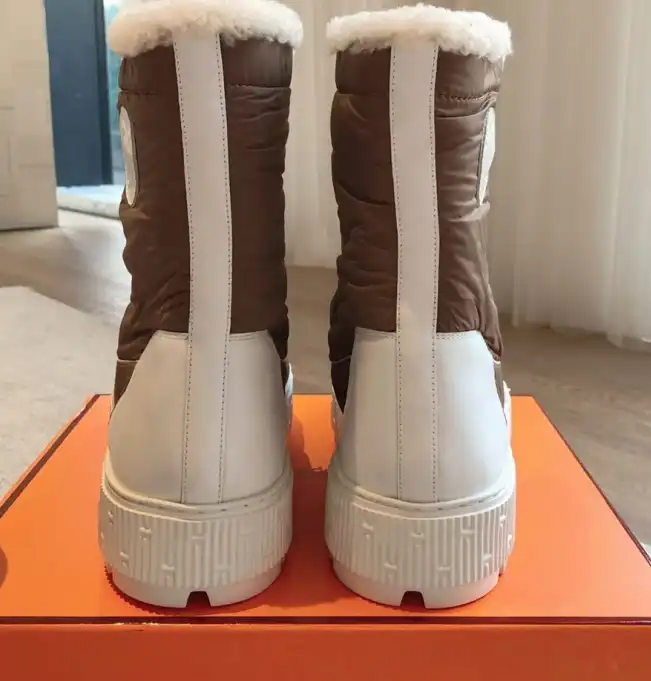 hype Hermes Boots