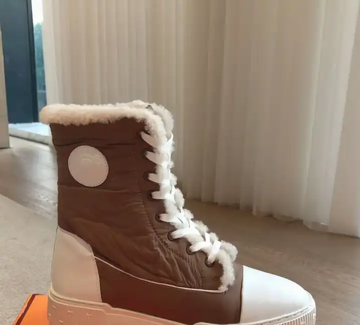 hype Hermes Boots