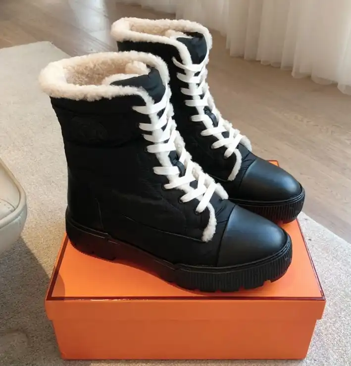 hype Hermes Boots