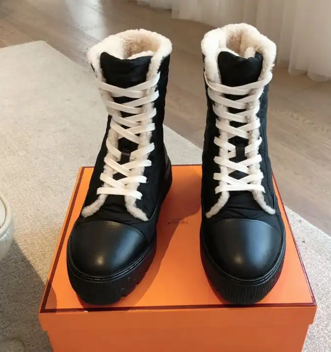 hype Hermes Boots