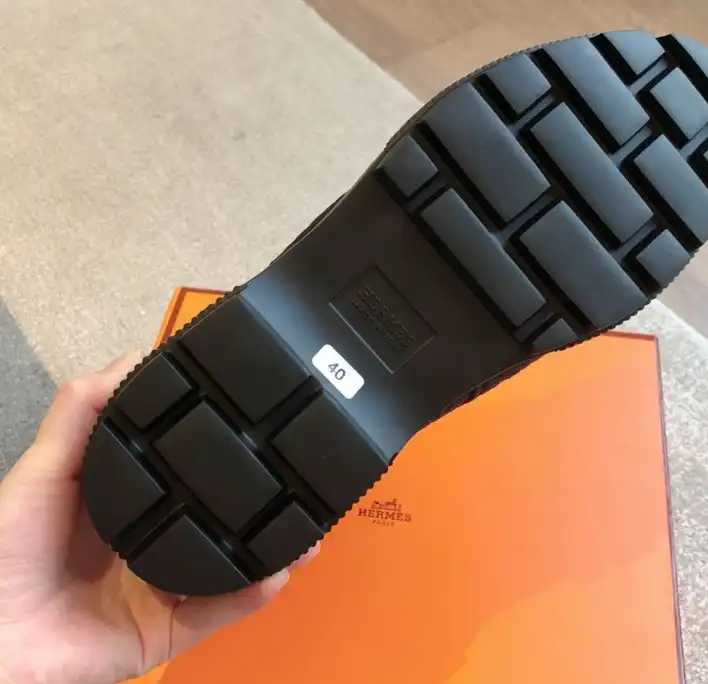 hype Hermes Boots