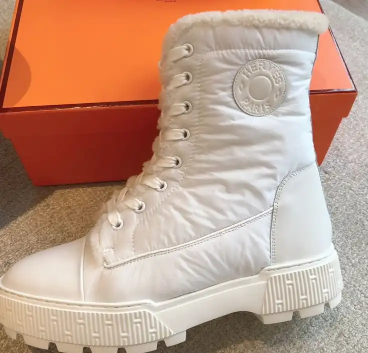 hype Hermes Boots