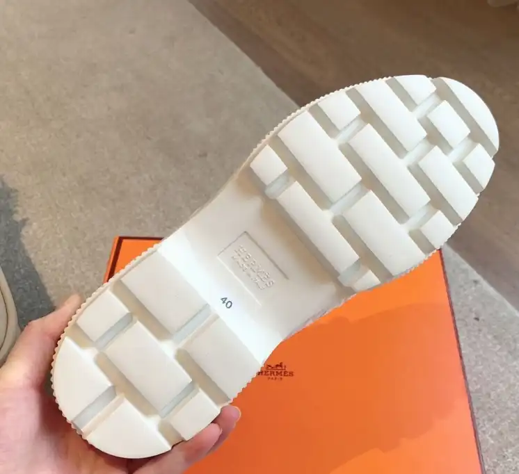 hype Hermes Boots