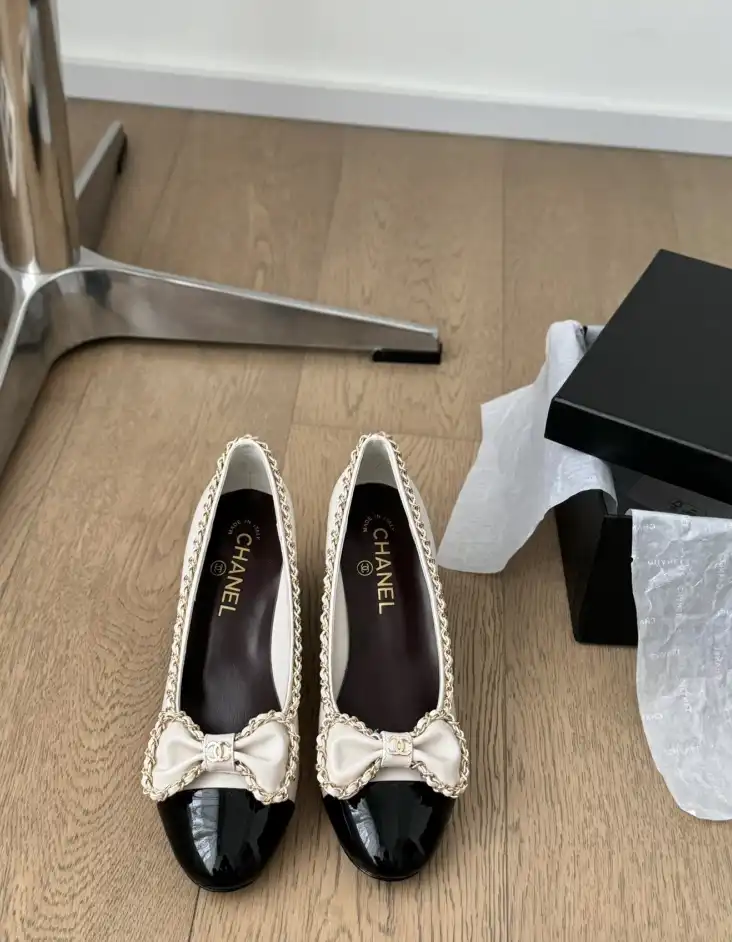 hype Chanel High Heels