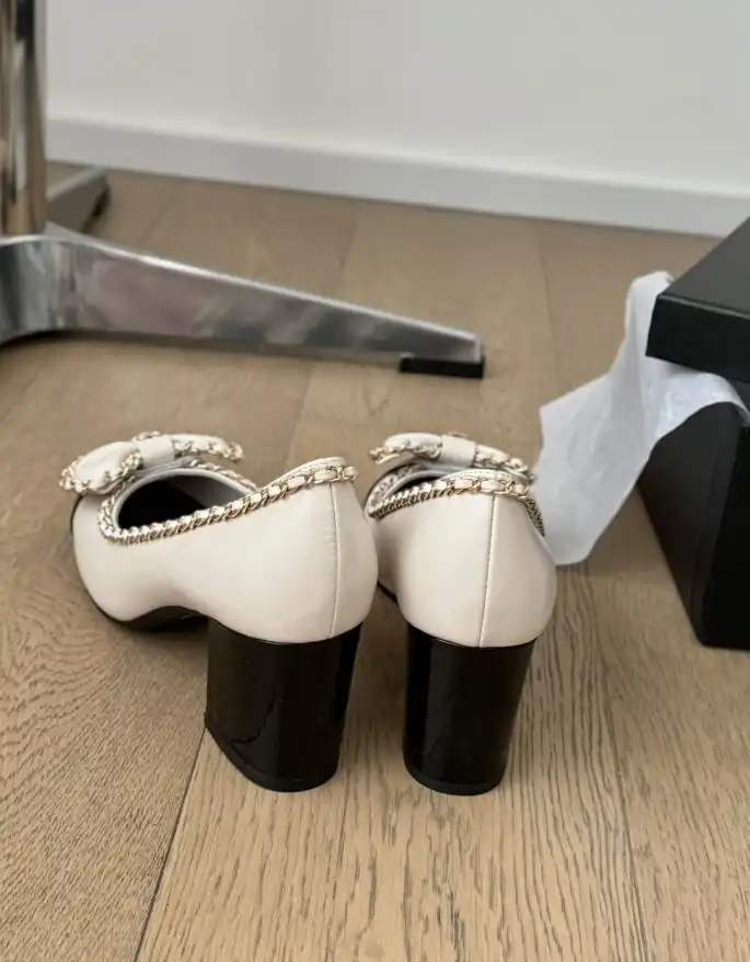 hype Chanel High Heels