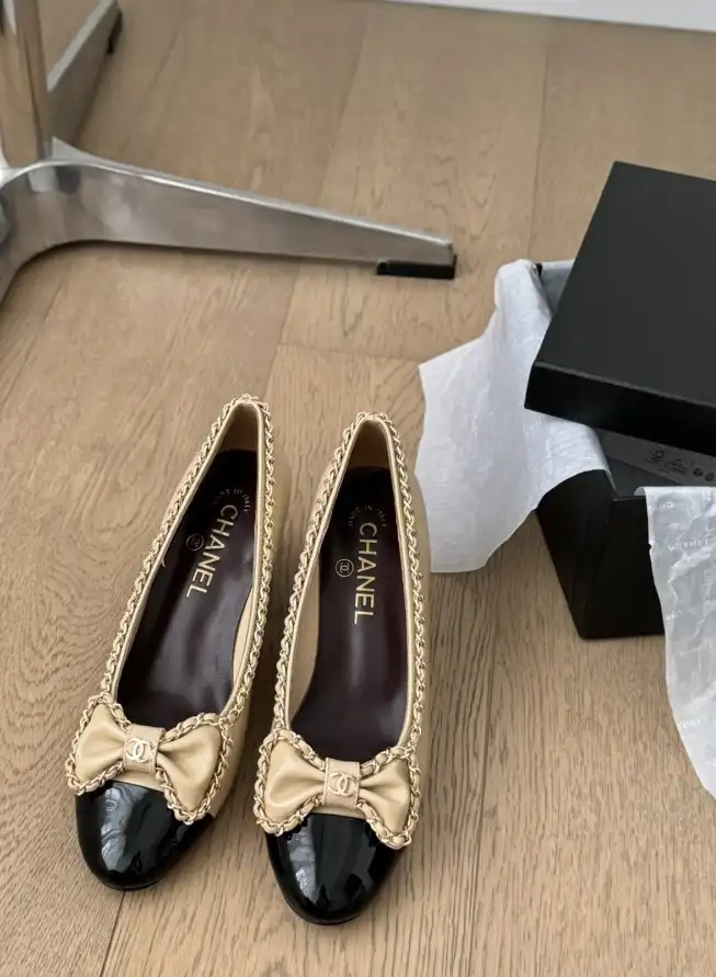 hype Chanel High Heels