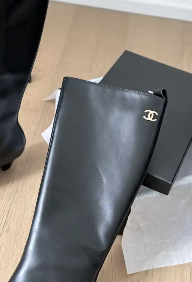 hype Chanel Boots