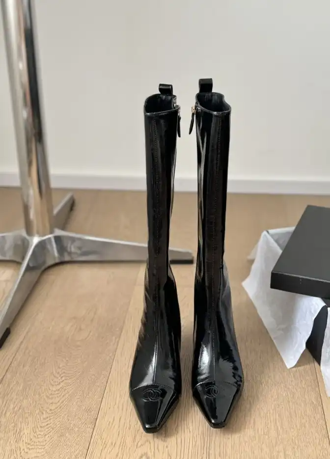 hype Chanel Boots