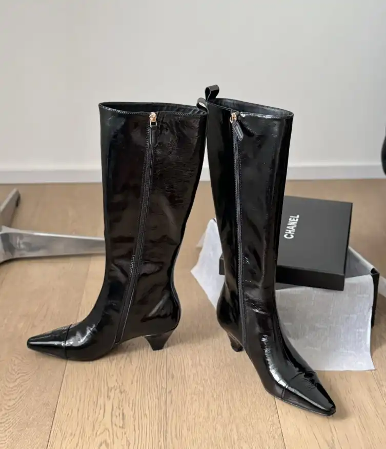 hype Chanel Boots