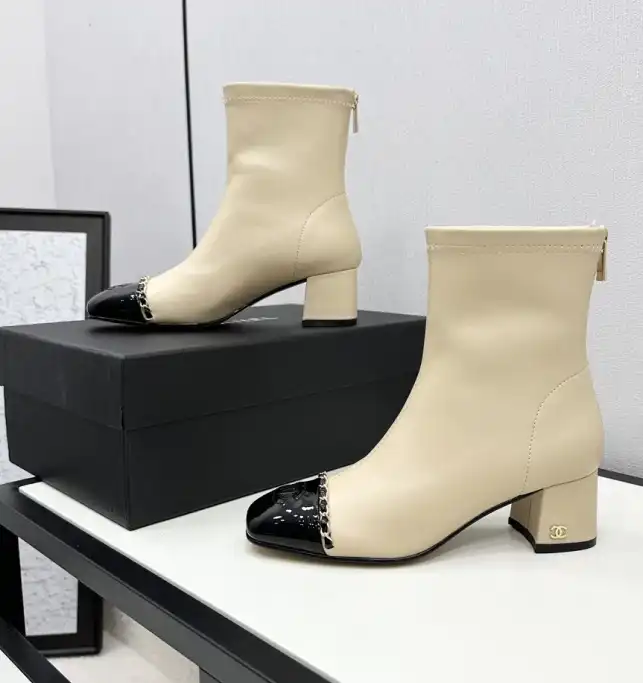 hype Chanel Boots