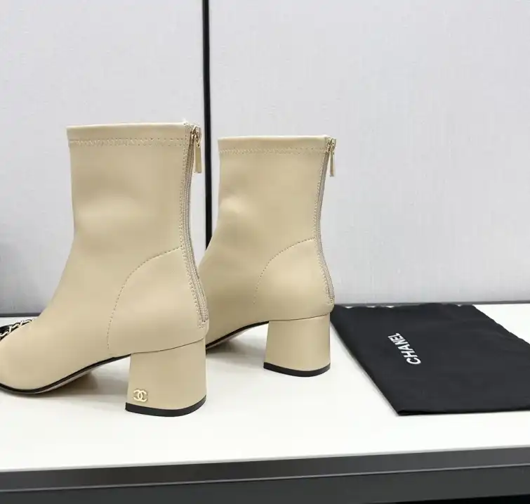 hype Chanel Boots