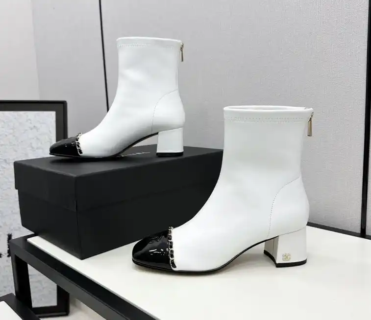 hype Chanel Boots