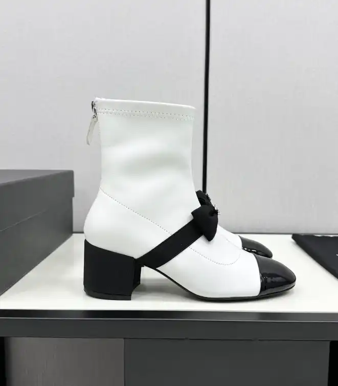 hype Chanel Boots