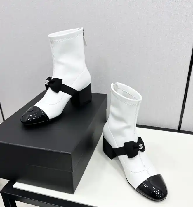 hype Chanel Boots