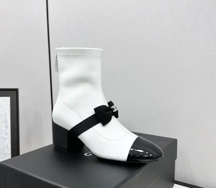 hype Chanel Boots