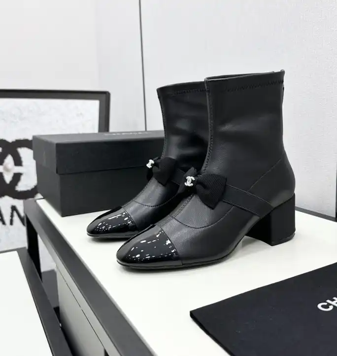 hype Chanel Boots