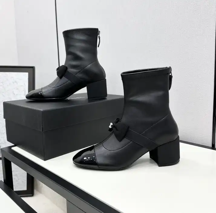 hype Chanel Boots