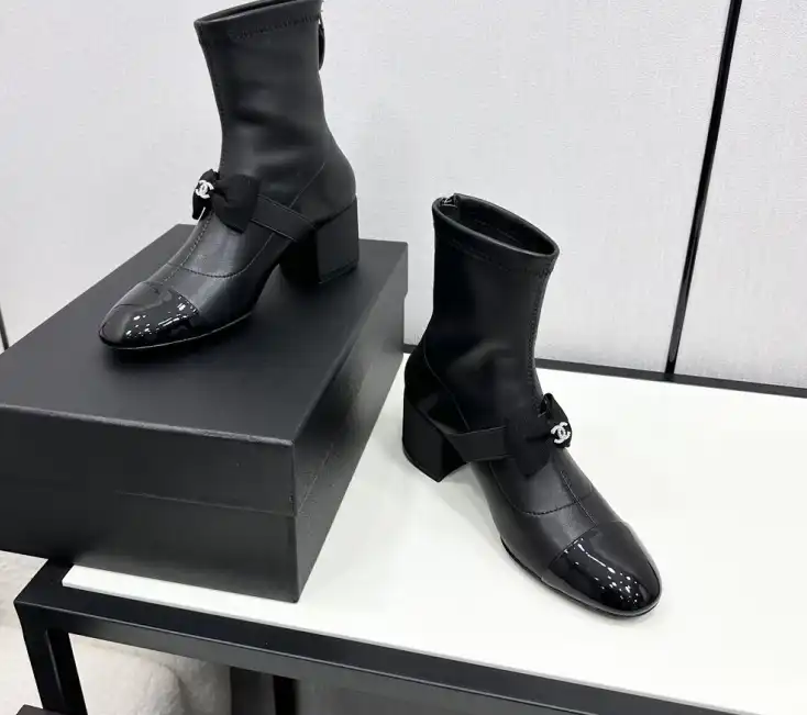 hype Chanel Boots