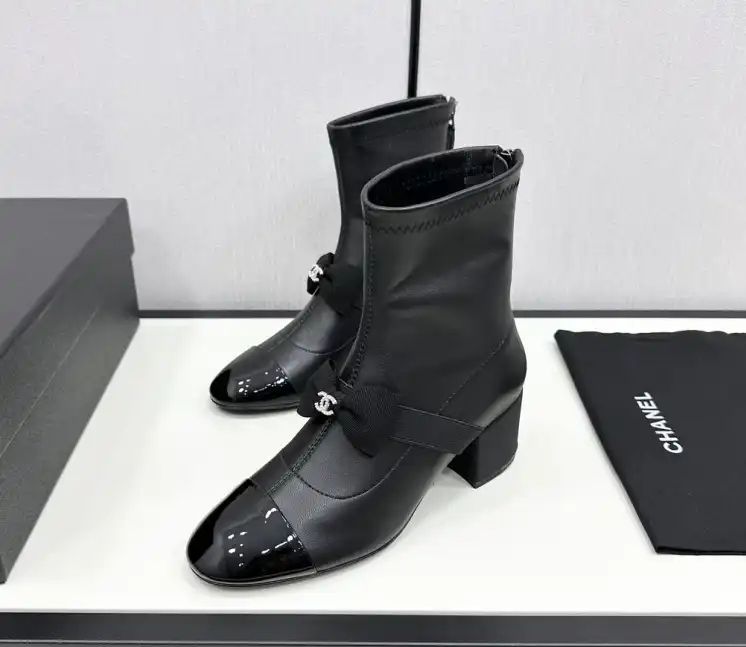 hype Chanel Boots