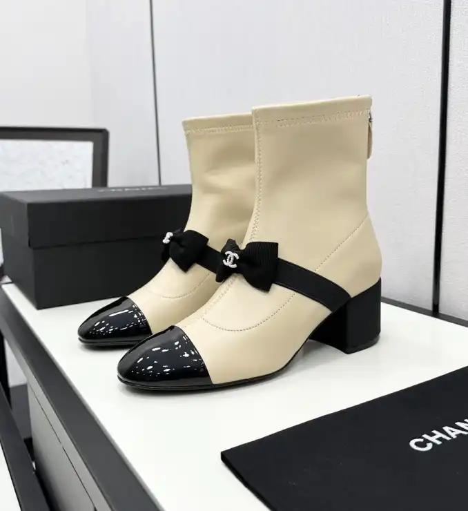 hype Chanel Boots