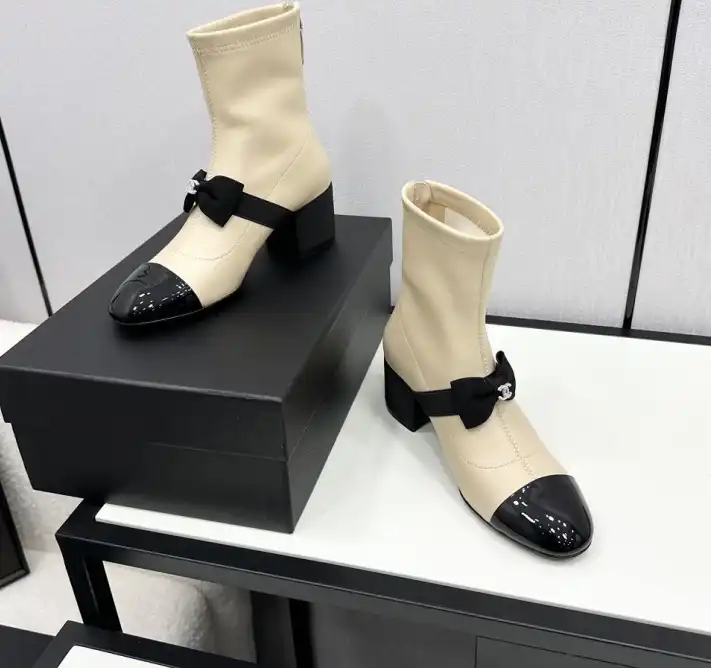 hype Chanel Boots