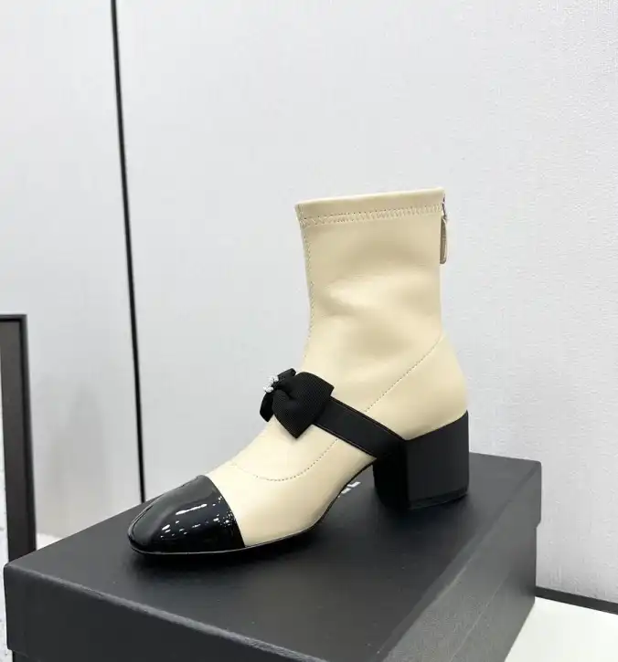 hype Chanel Boots