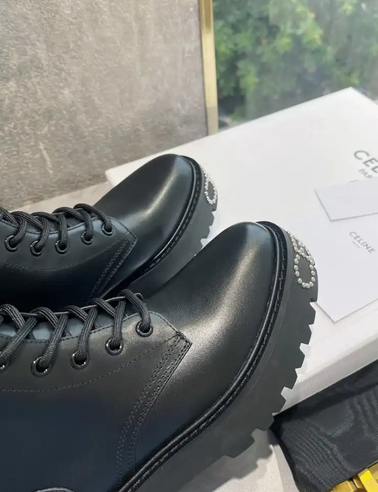 hype Celine Boots