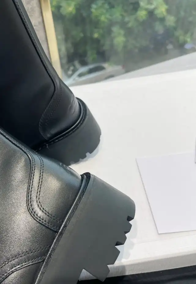 hype Celine Boots