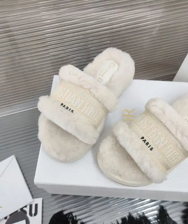 hype Christian Dior Slippers