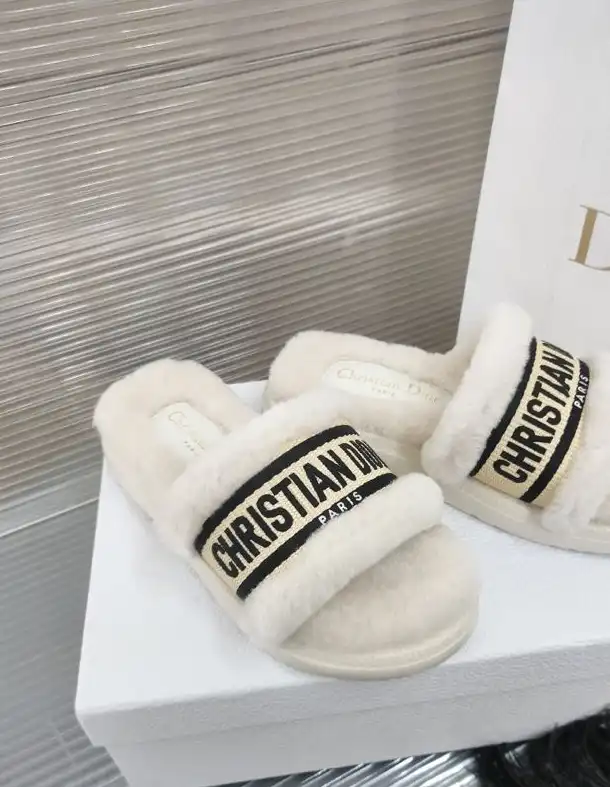 hype Christian Dior Slippers