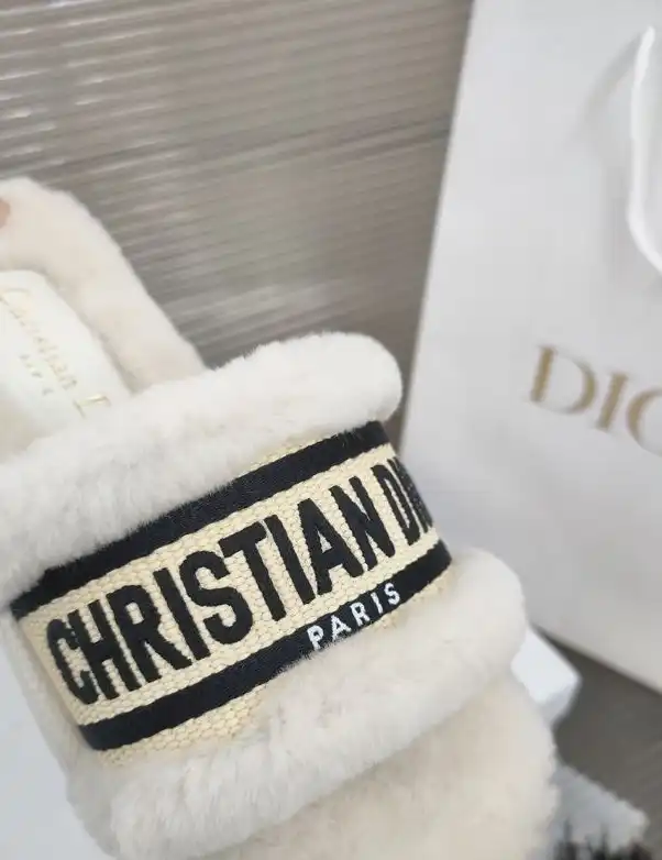 hype Christian Dior Slippers